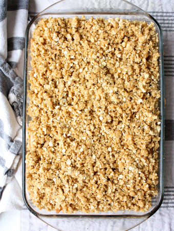 cozy fall apple crisp