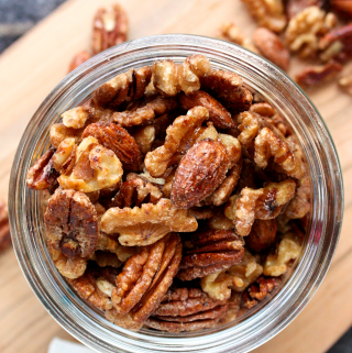 toasted maple mixed nuts