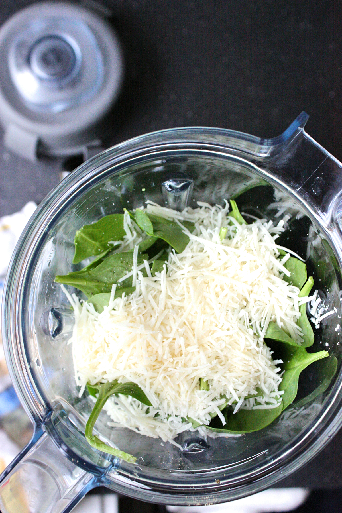 Creamy Spinach Avocado Pasta