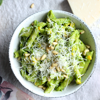 Creamy Spinach Avocado Pasta