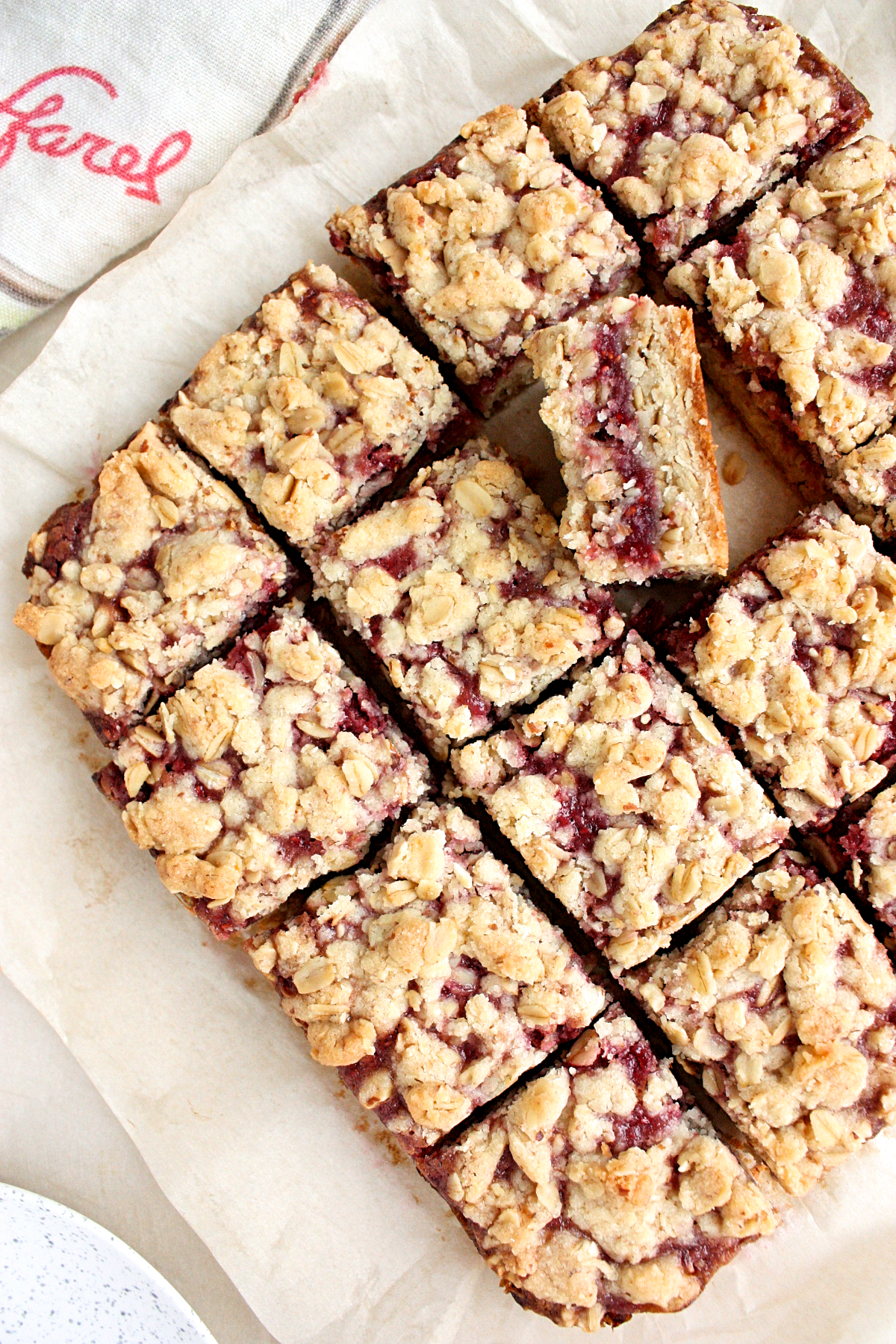 raspberry almond oat squares