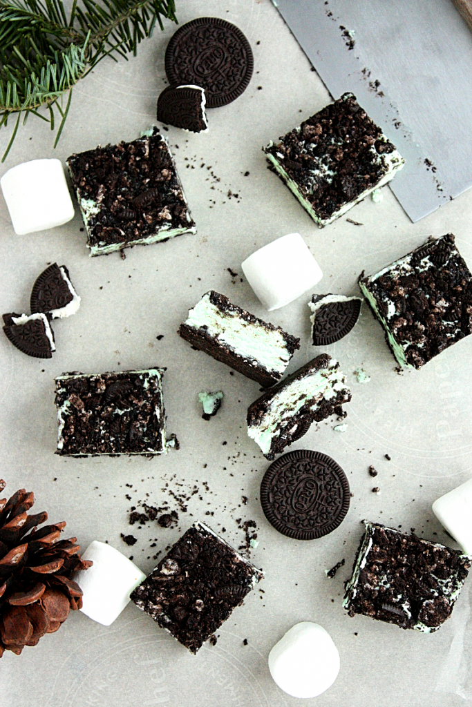 Creme de menthe Marshmallow Oreo Squares