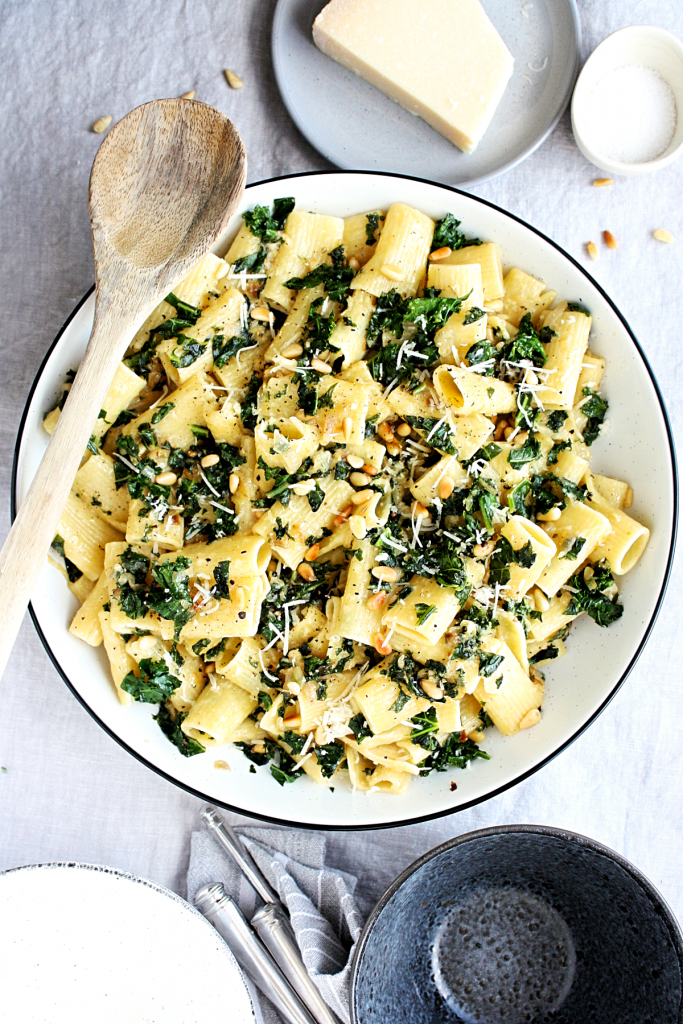 Lemony Rigatoni Pasta with Kale and Shallots