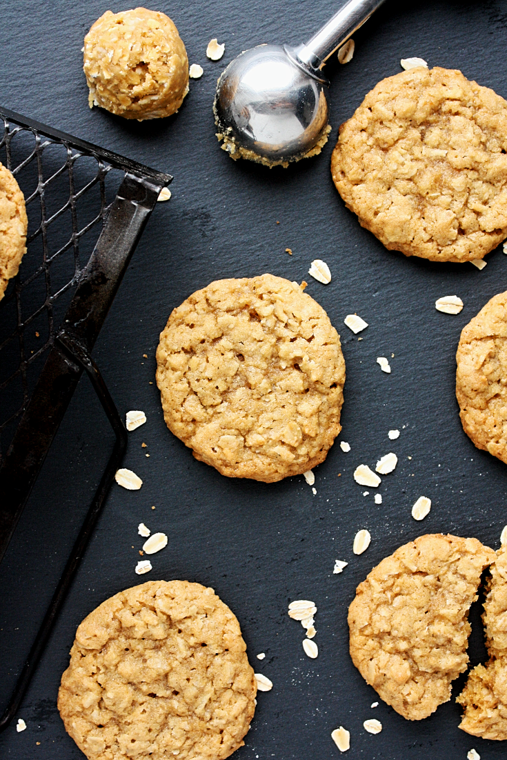 Easy Oatmeal Cookies