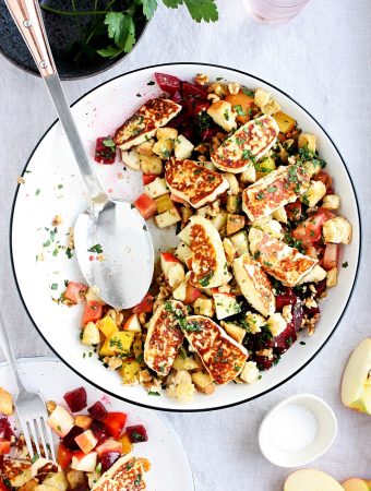 Beetroot and Halloumi Salad