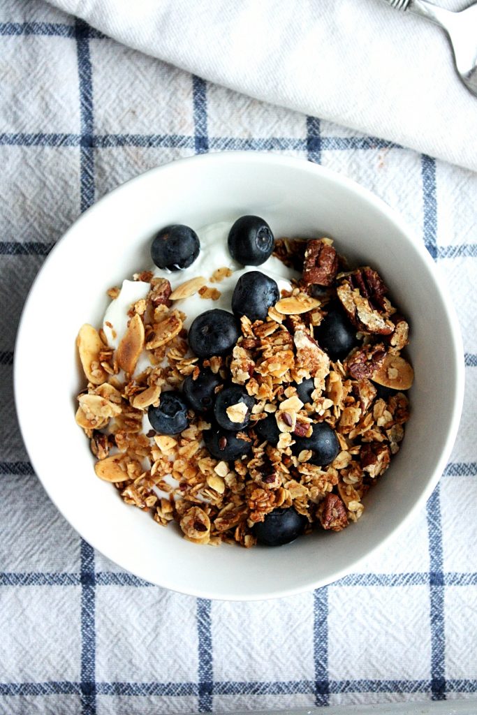 Healthy Homemade Maple Granola Recipe