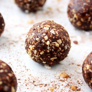 Chocolate Peanut No-Bake Energy Bites Close-Up