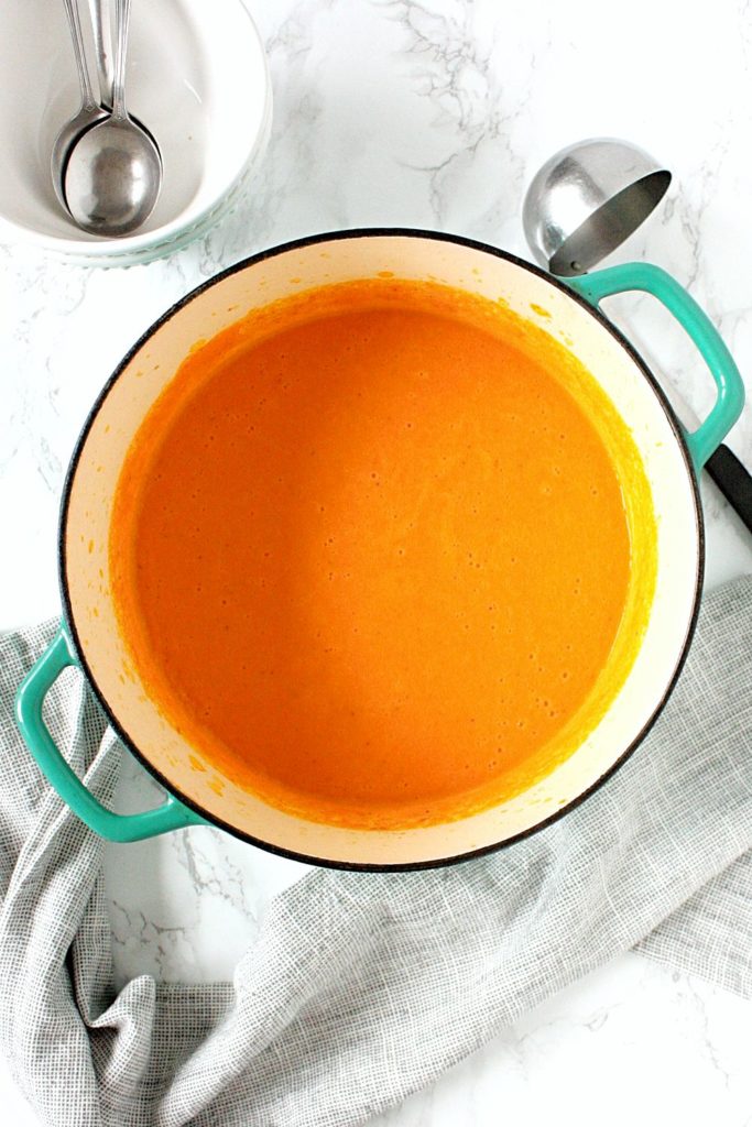 Healthy Carrot Soup with Ginger