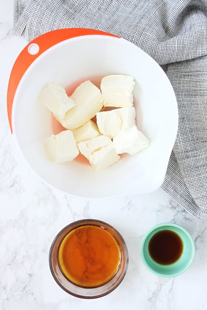 Ingredients for healthy cream cheese frosting.